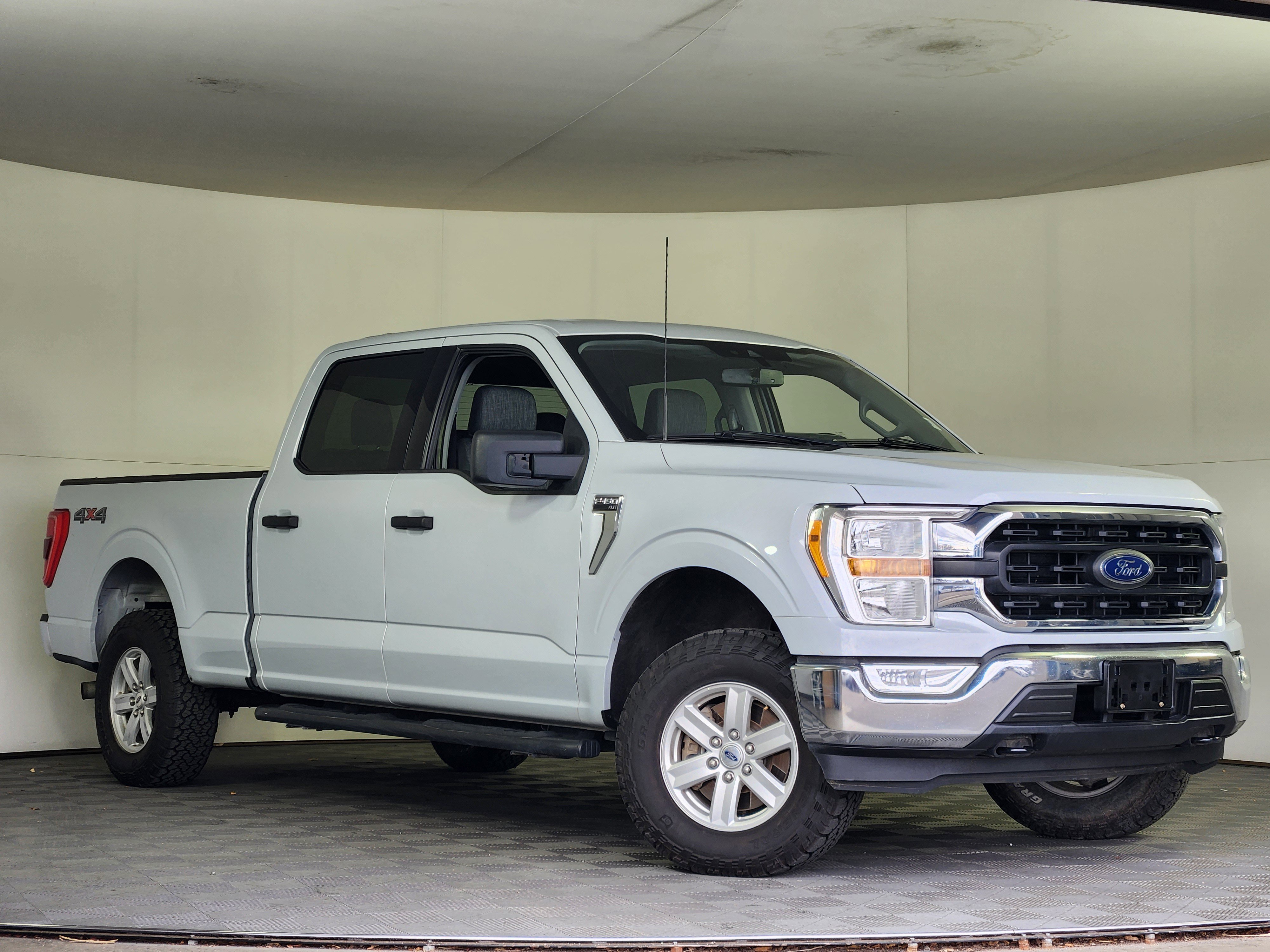 Used 2022 Ford F150 XLT w/ Equipment Group 301A Mid image 1