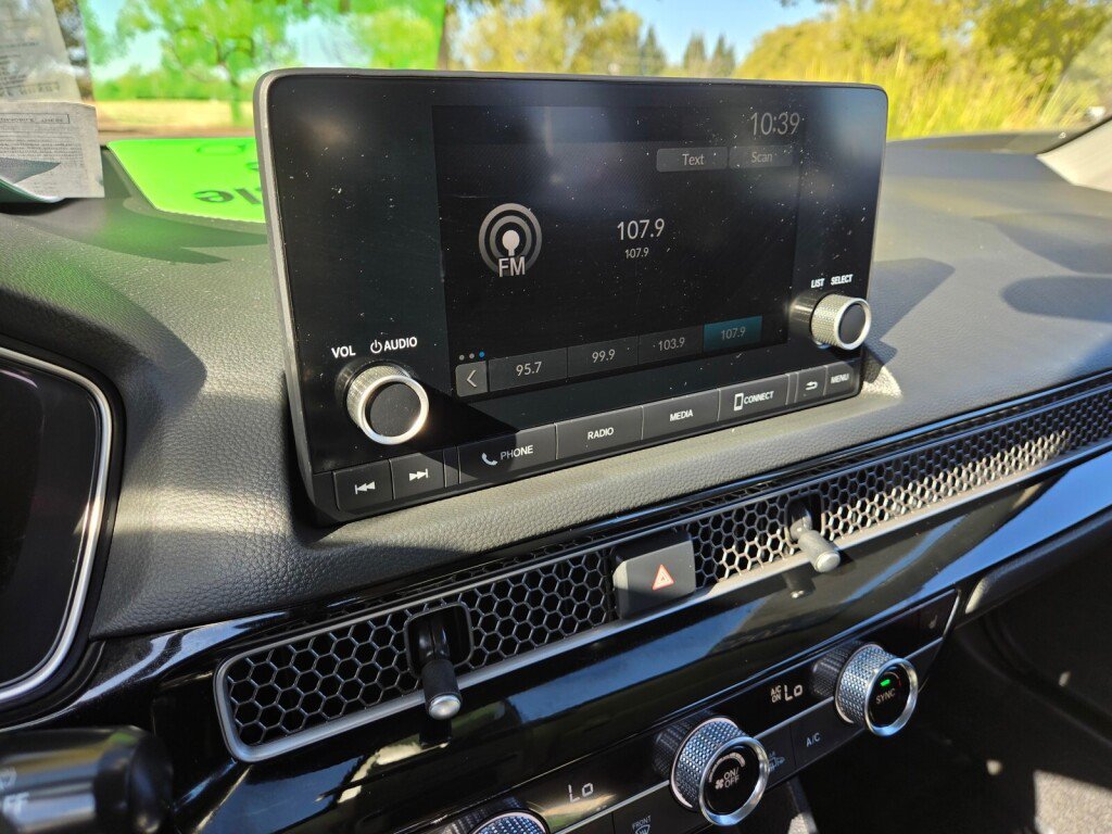 Certified 2023 Honda Civic EX-L image 18
