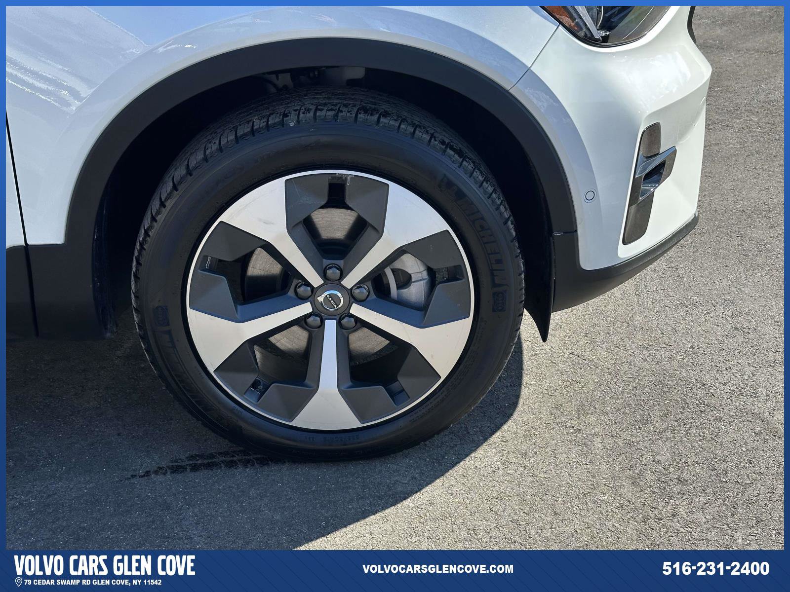 Used 2026 Volvo XC40 B5 Plus w/ Protection Package Premier image 10