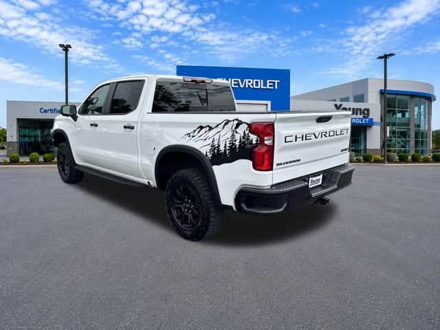 Used 2025 Chevrolet Silverado 1500 ZR2 w/ Technology Package AWD/4WD image 5