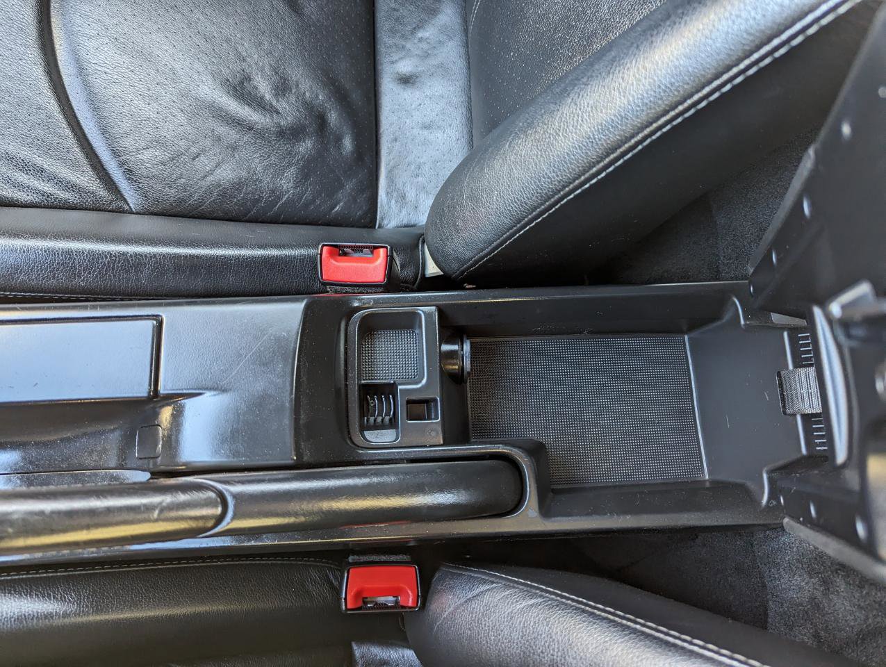 Used 2007 Porsche Cayman S image 22