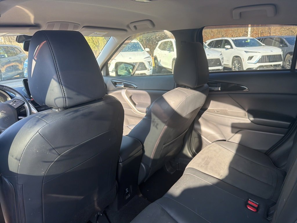 Used 2022 Mitsubishi Eclipse Cross SE image 14