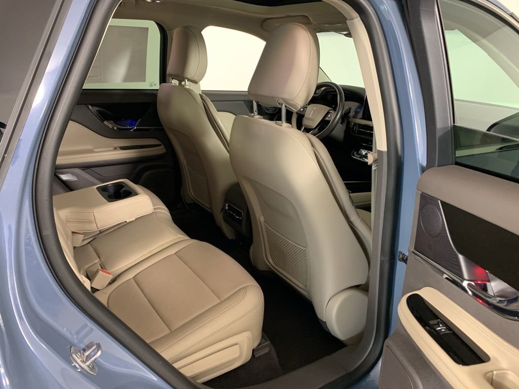 Used 2024 Lincoln Corsair Grand Touring w/ Equipment Group 301A image 38