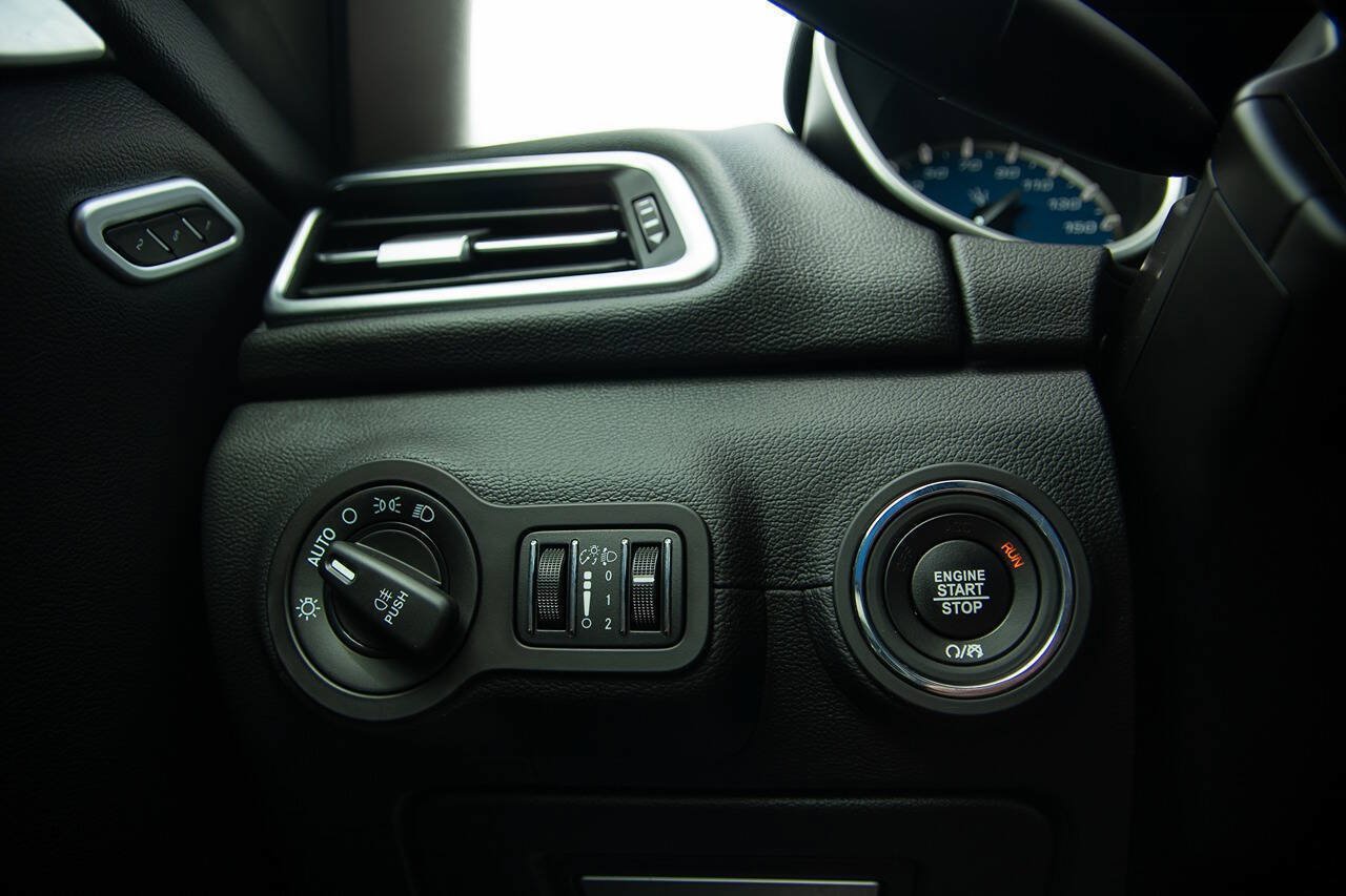 Used 2020 Maserati Ghibli RWD image 27