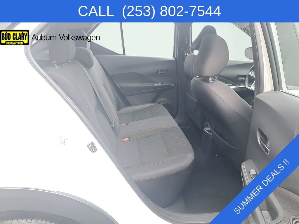 Used 2019 Nissan Kicks SV w/ Exterior Package FWD image 16