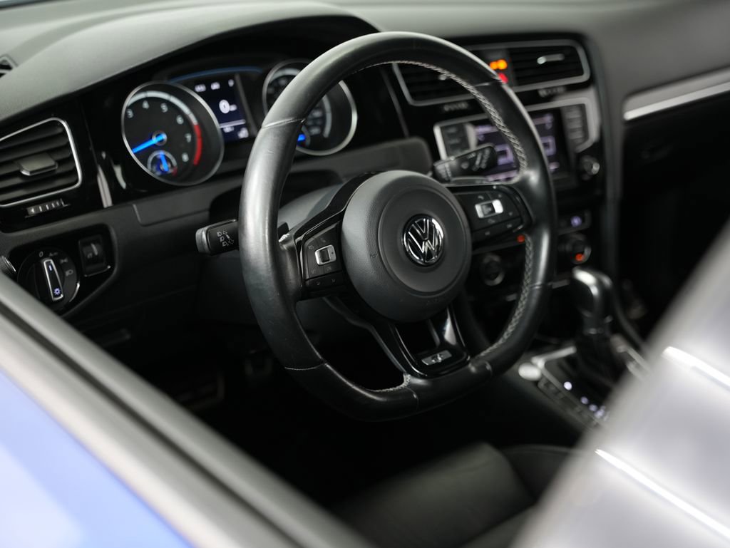 Used 2015 Volkswagen Golf R 4-Door AWD/4WD image 6