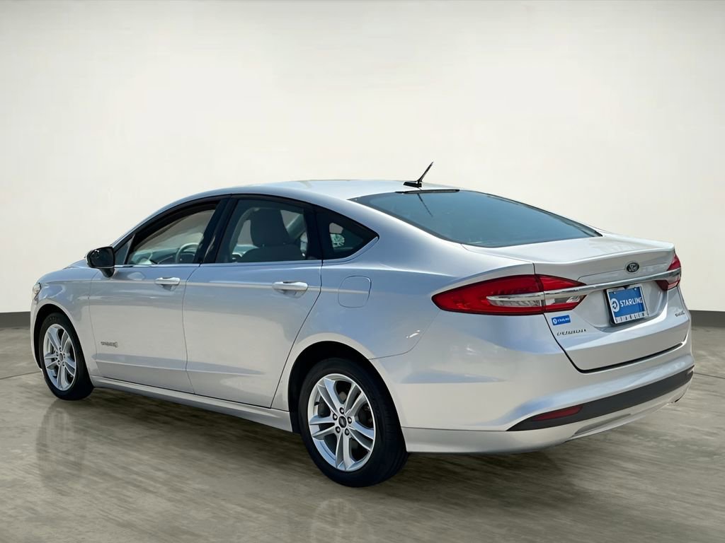 Certified 2018 Ford Fusion S image 3