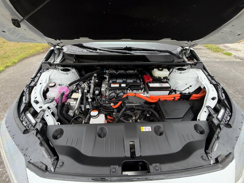 Used 2023 Subaru Solterra AWD image 22