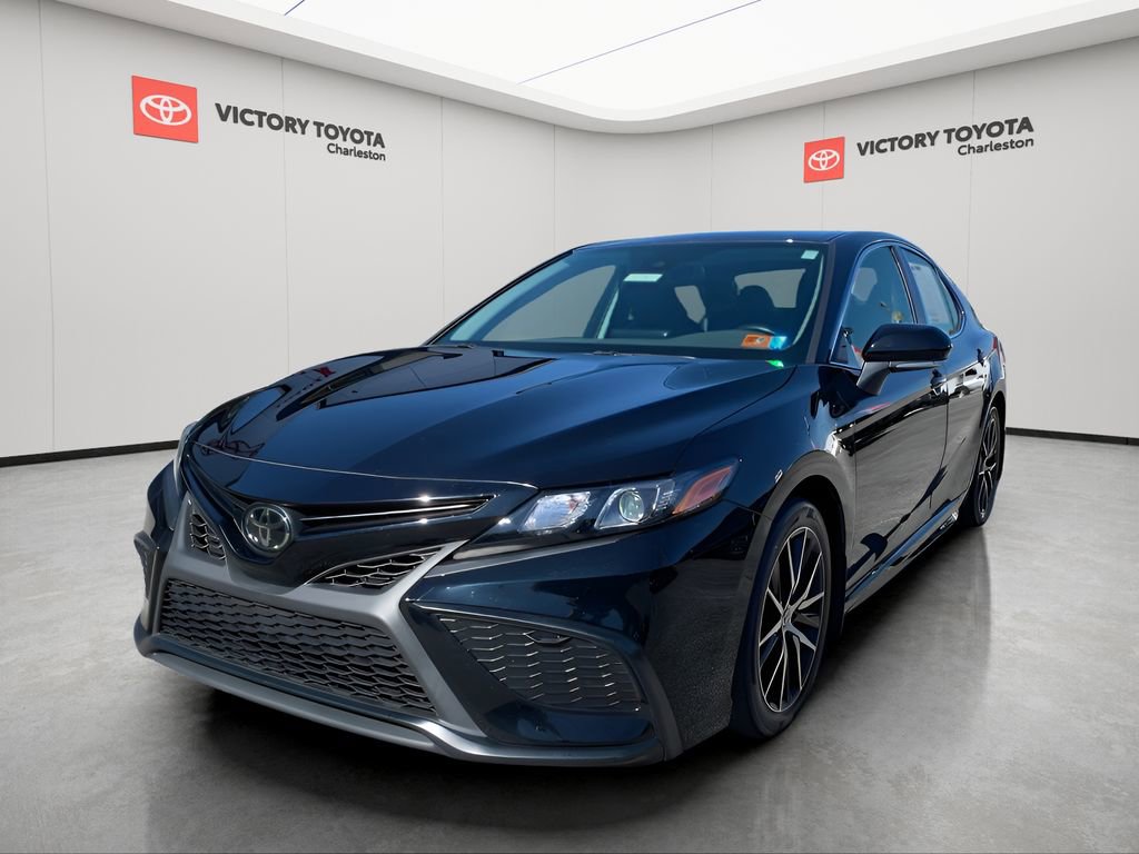 Used 2023 Toyota Camry SE