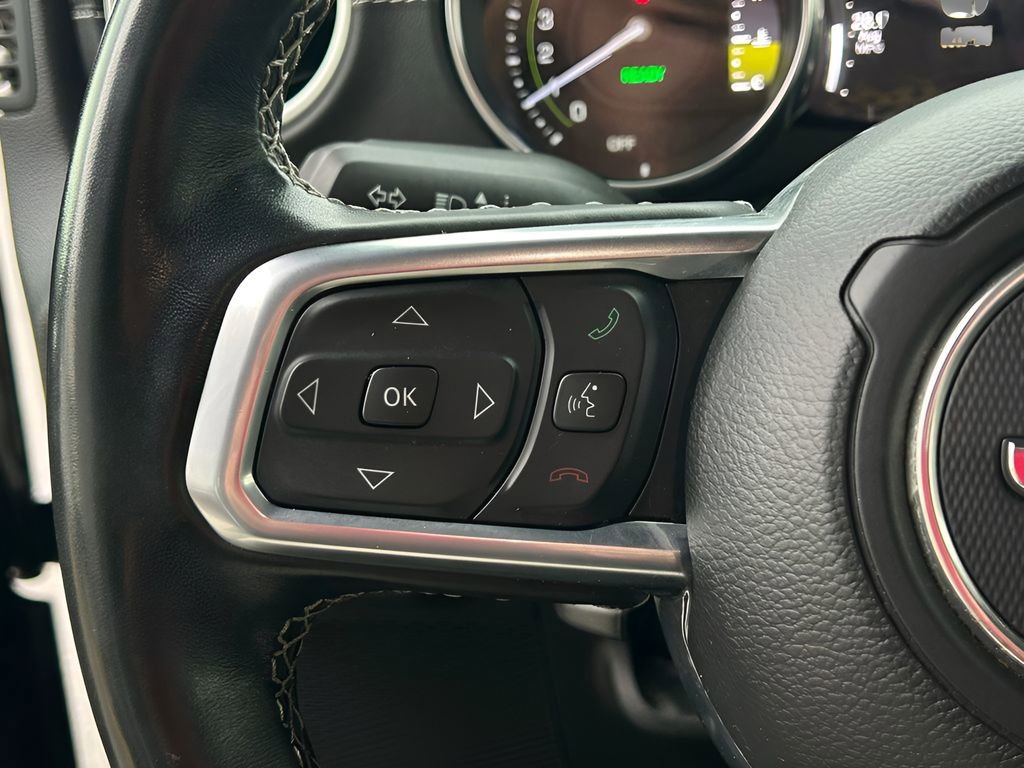 Used 2022 Jeep Wrangler Unlimited Sahara w/ Cold Weather Group image 24