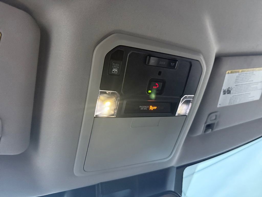 Used 2022 Toyota Tundra SR5 w/ SR5 Convenience Package image 25