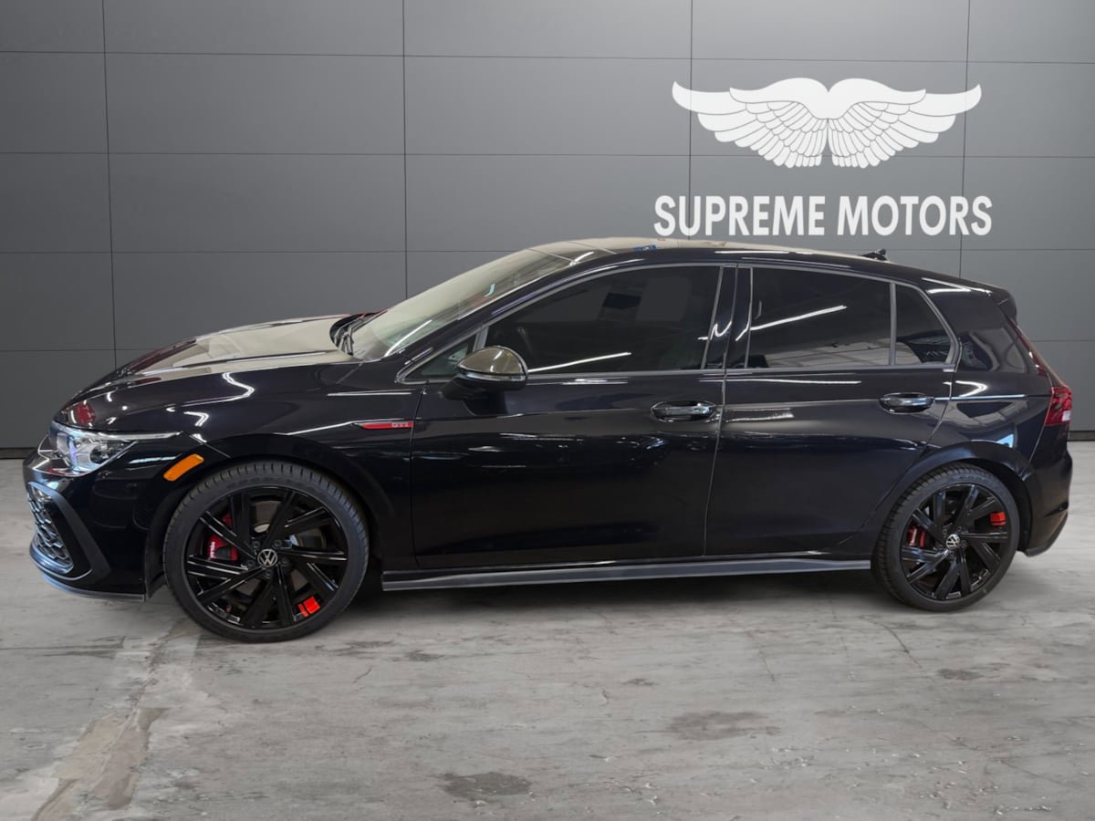 Used 2022 Volkswagen GTI SE FWD image 2