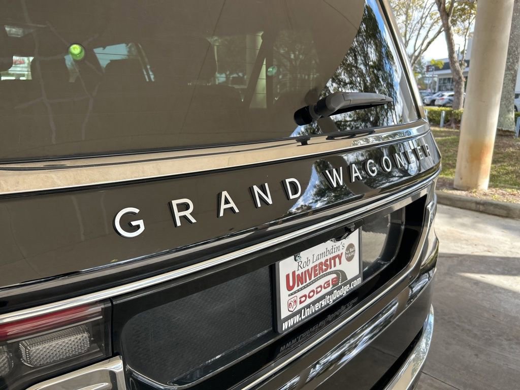 Used 2024 Jeep Grand Wagoneer L 4WD image 19