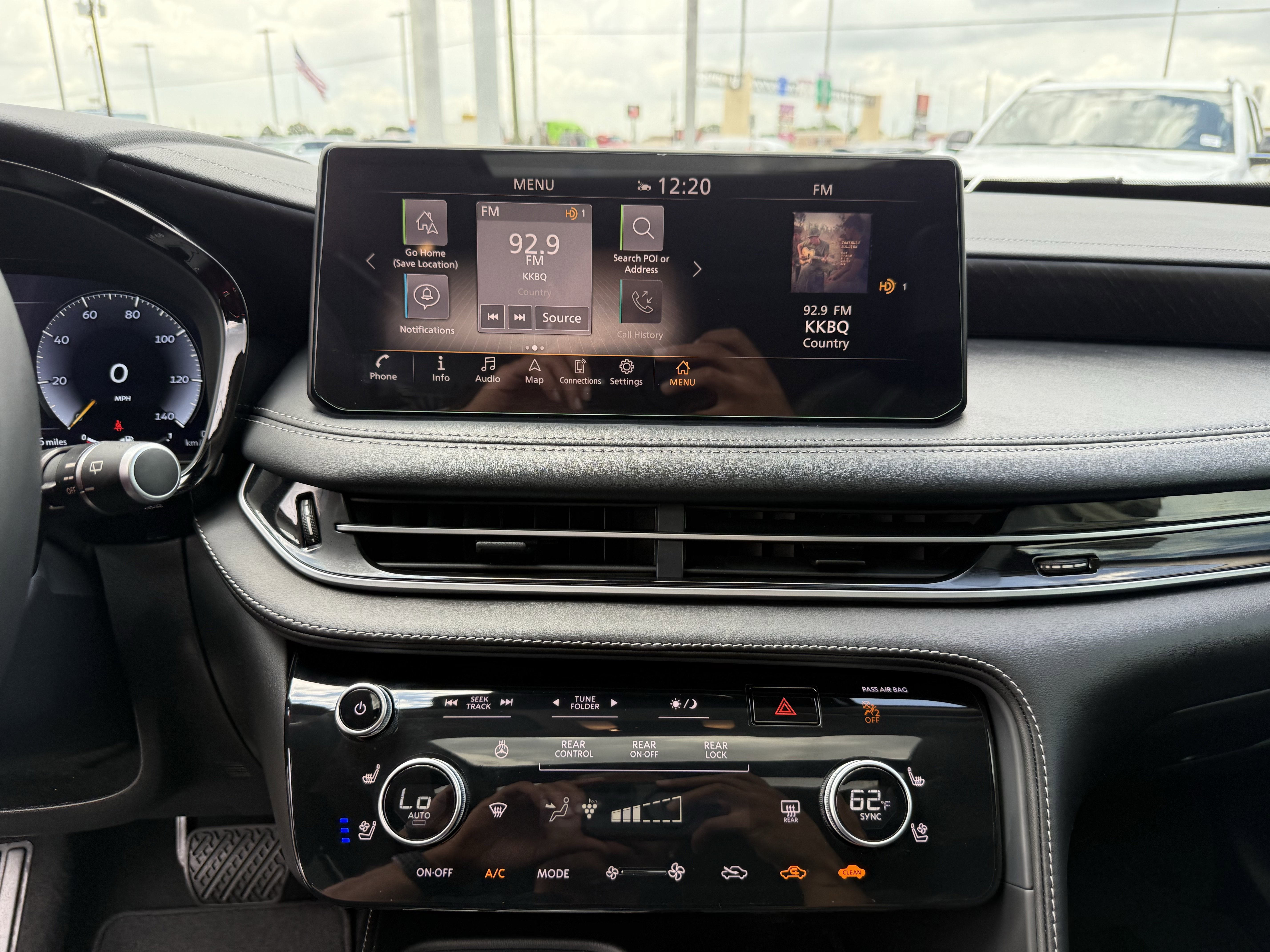 Certified 2024 INFINITI QX60 Sensory w/ Vision Package AWD/4WD image 22