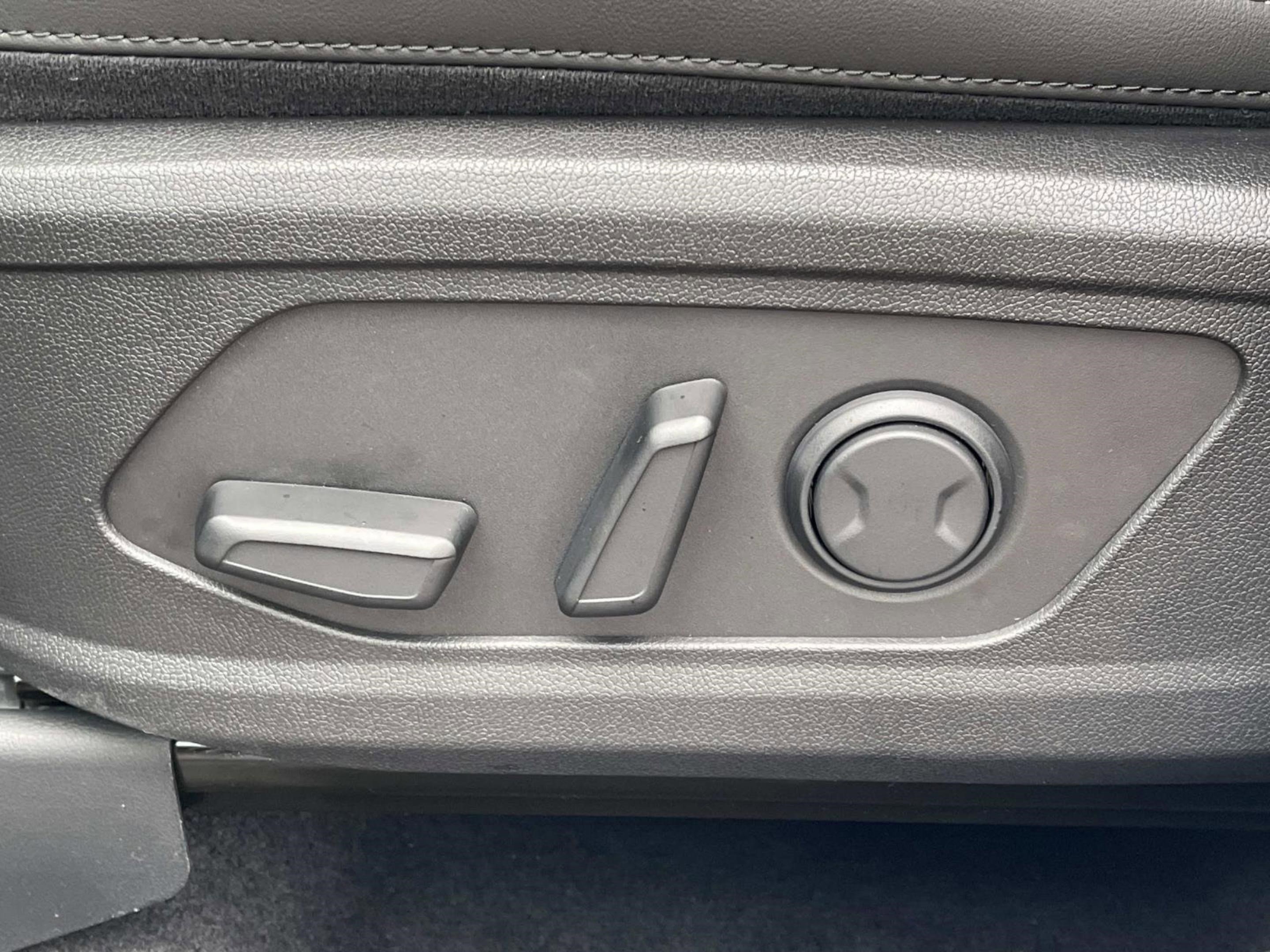 New 2026 Kia Sorento S image 19