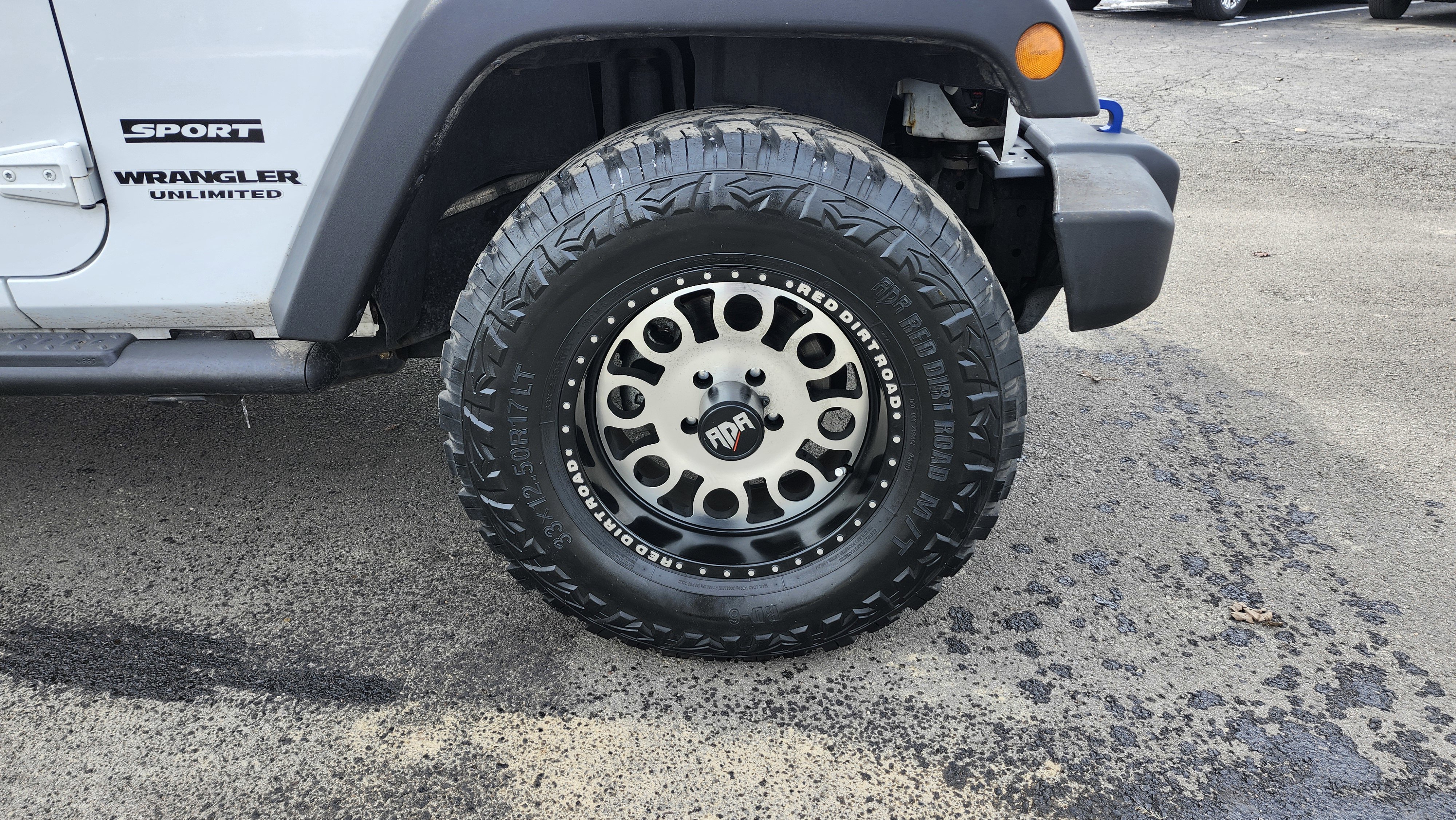 Used 2016 Jeep Wrangler Unlimited Sport w/ Quick Order Package 24S image 9