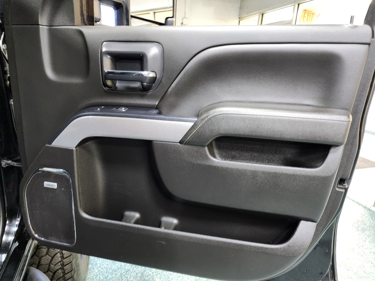 Used 2019 Chevrolet Silverado 2500 LTZ w/ Duramax Plus Package image 28