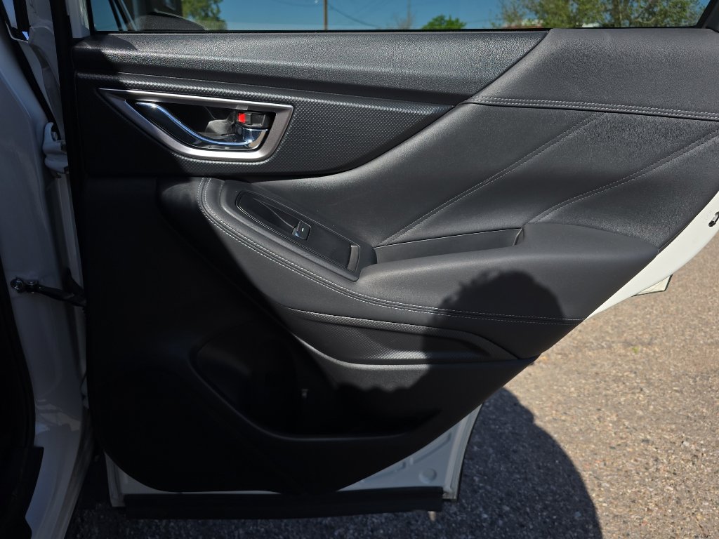 Used 2020 Subaru Forester Limited image 30