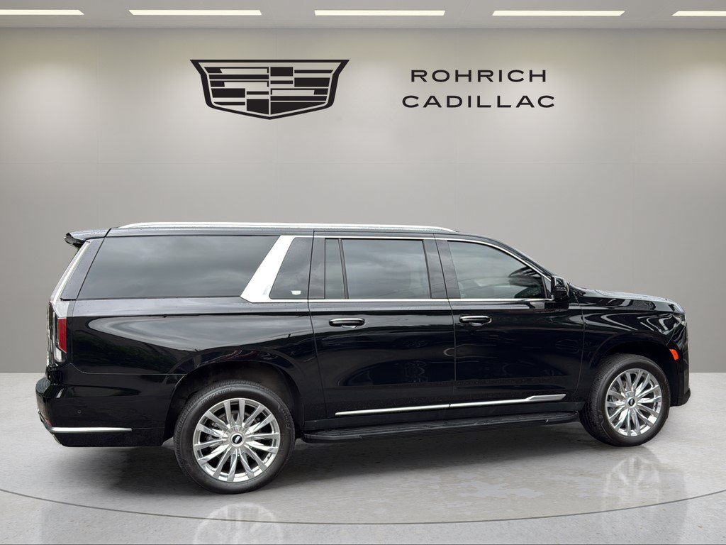 Certified 2024 Cadillac Escalade ESV Premium Luxury w/ LPO, Floor Liner Package AWD/4WD image 4