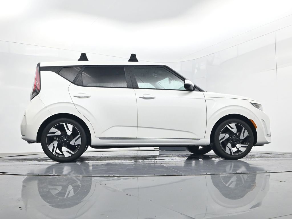 Certified 2023 Kia Soul GT-Line w/ GT-Line Technology Package FWD image 46