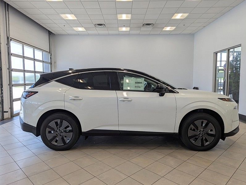 New 2025 Nissan Murano SL image 2