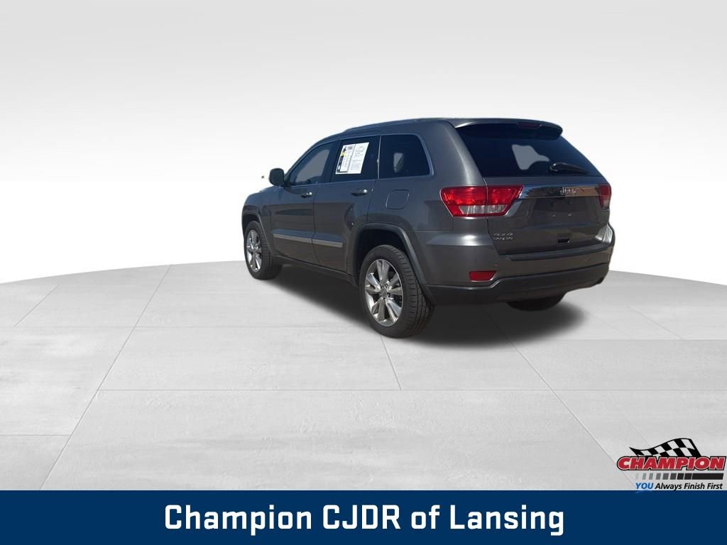 Used 2012 Jeep Grand Cherokee Laredo image 3