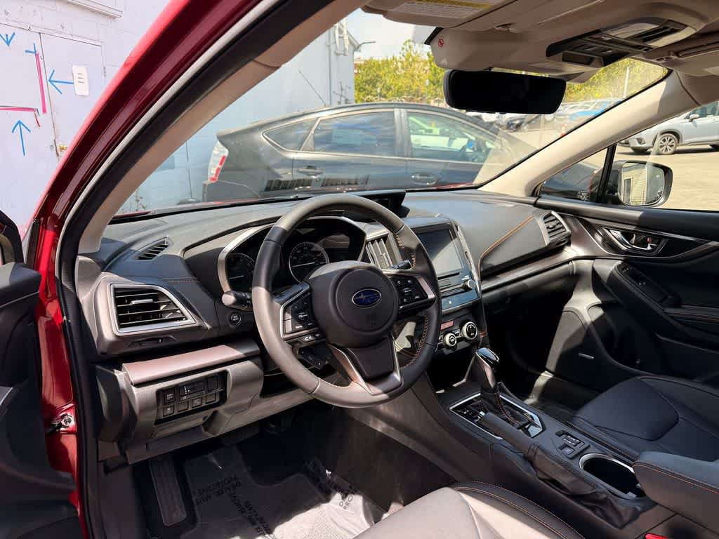 Used 2019 Subaru Crosstrek 2.0i Limited w/ Moonroof Package w/Navigation AWD/4WD image 2
