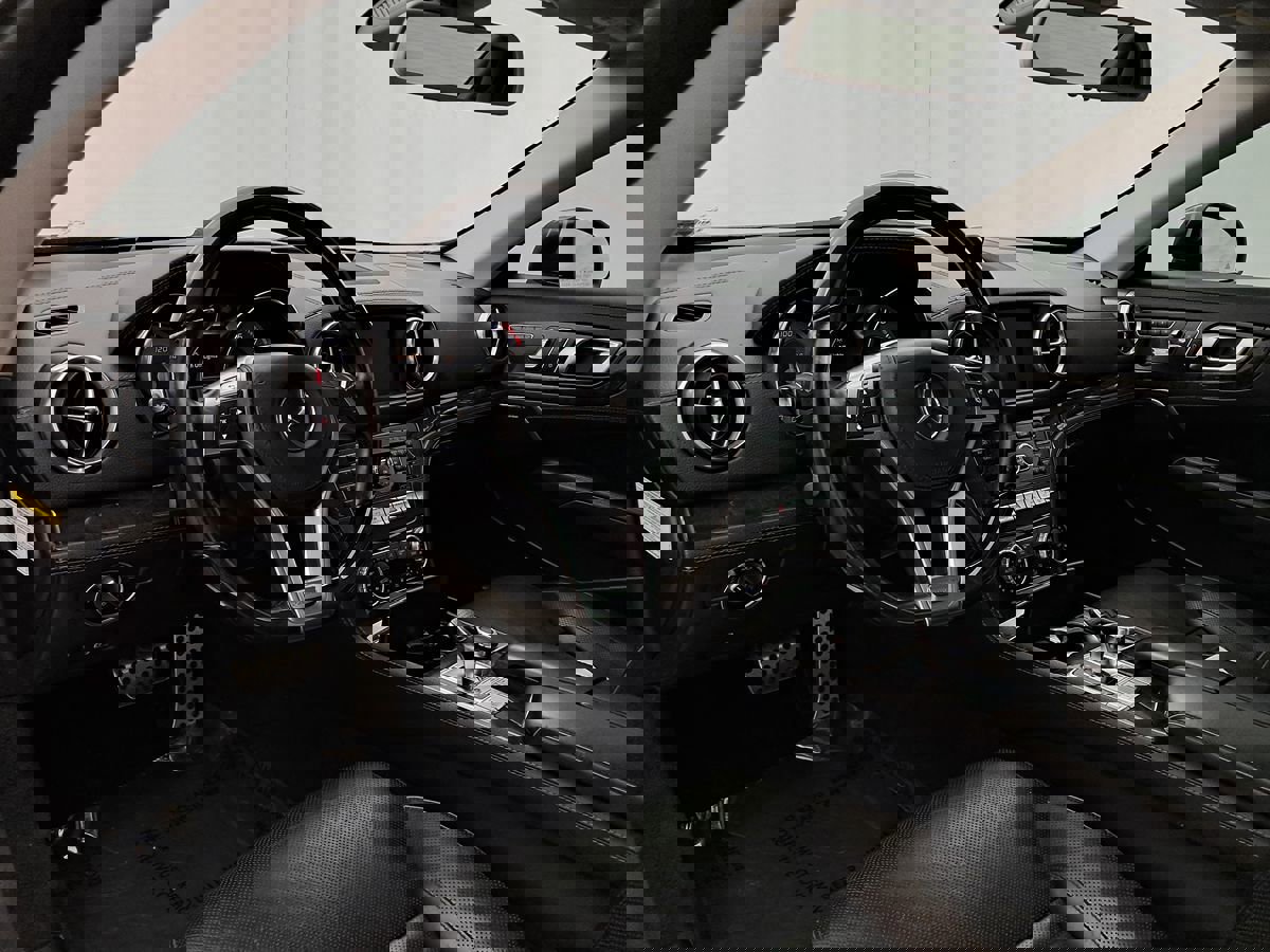 Used 2013 Mercedes-Benz SL 550 image 6