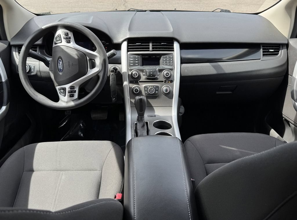 Used 2013 Ford Edge SE FWD image 25