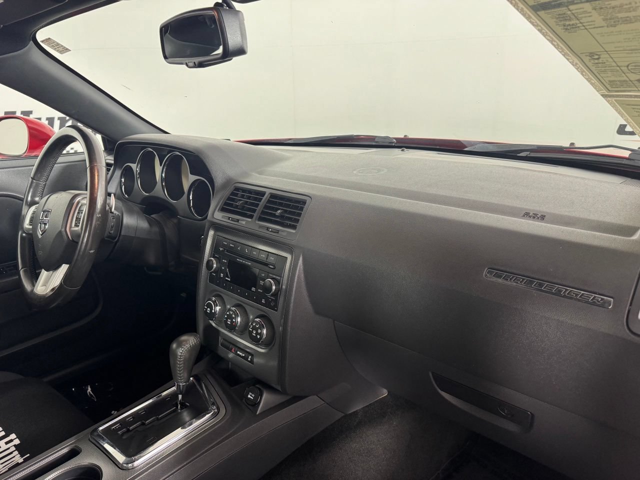 Used 2014 Dodge Challenger R/T RWD image 24