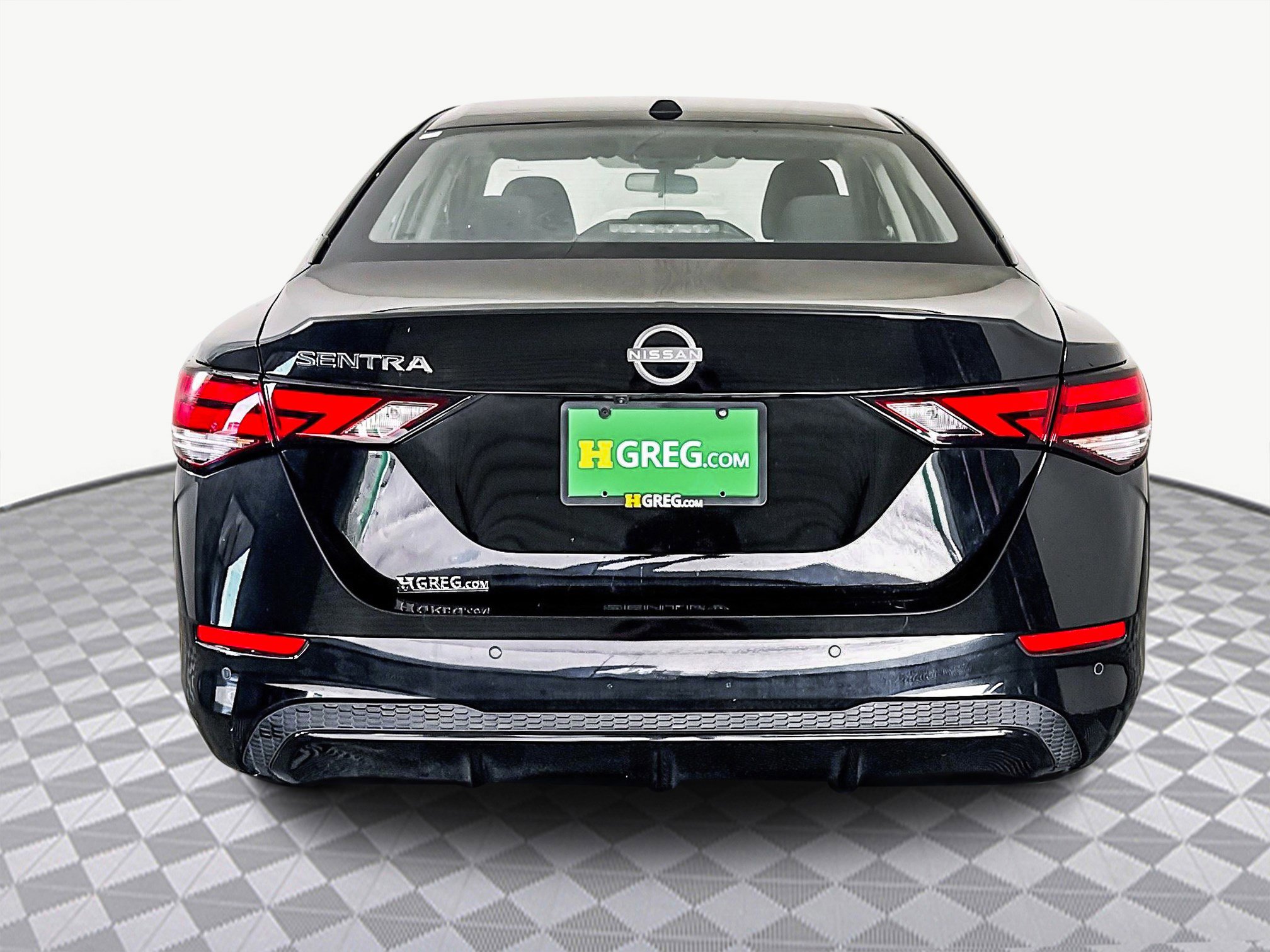 Used 2025 Nissan Sentra SV image 8