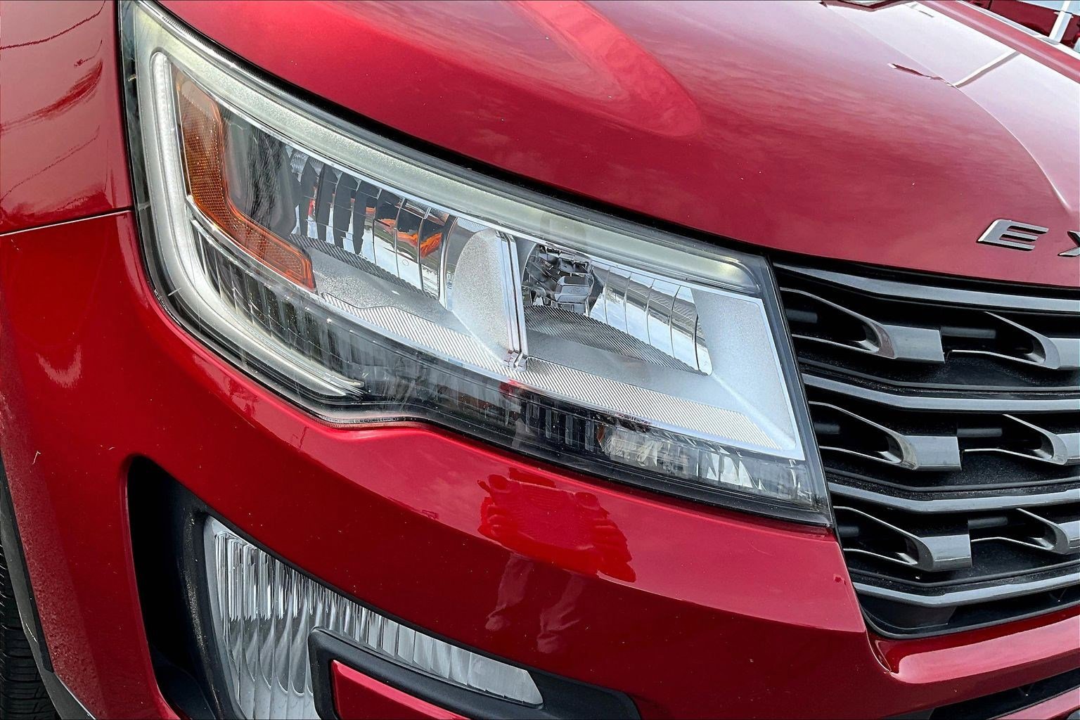 Used 2017 Ford Explorer XLT w/ Equipment Group 202A image 33