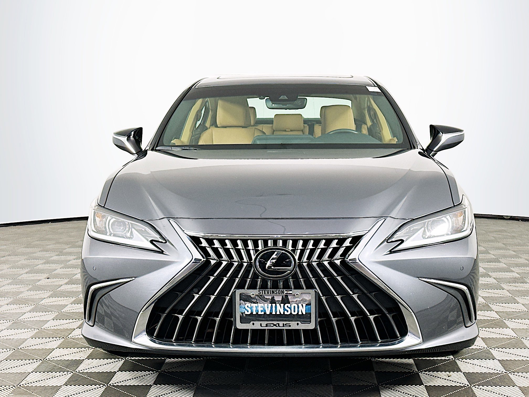 Used 2025 Lexus ES 300h ES 300h w/ Premium Package image 2
