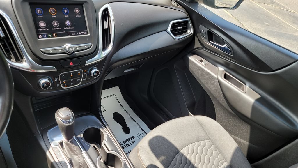 Used 2020 Chevrolet Equinox LT w/ Driver Convenience Package FWD image 23