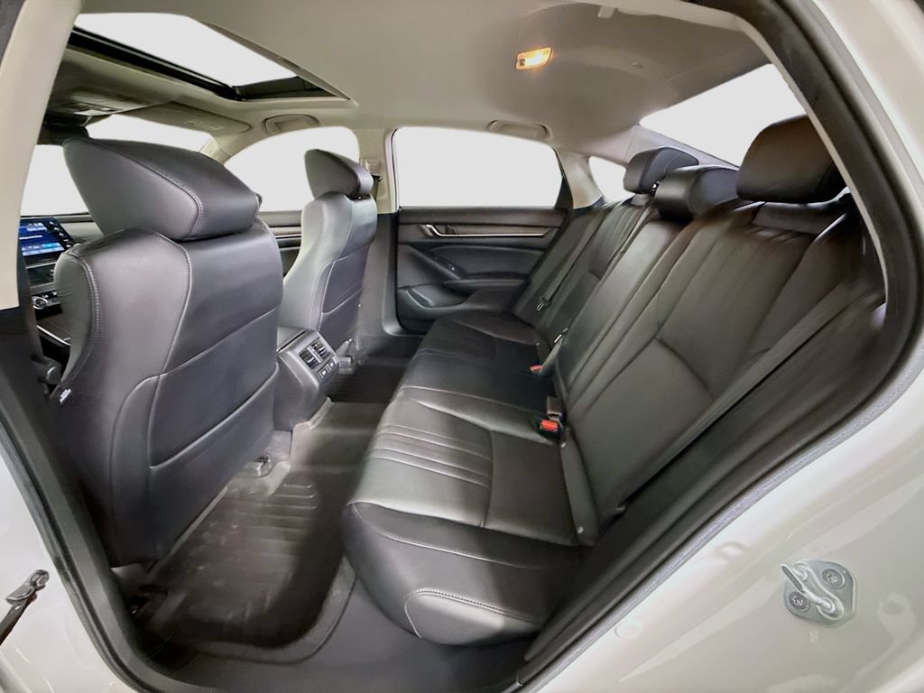 Certified 2022 Honda Accord Touring image 21