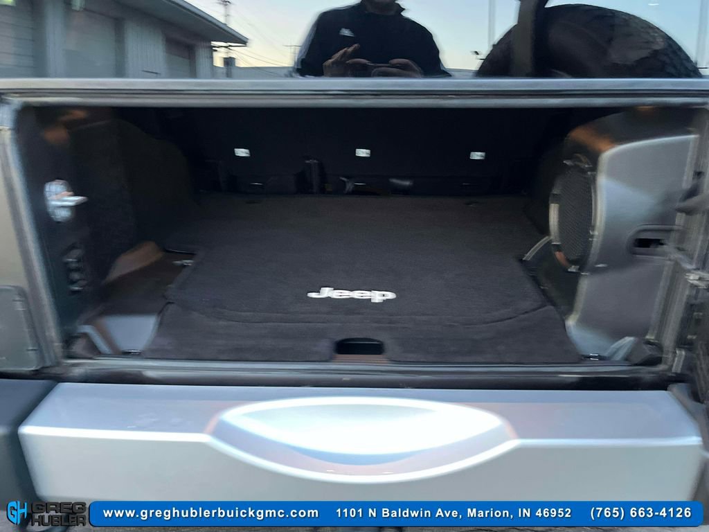 Used 2014 Jeep Wrangler Unlimited Sahara w/ Dual Top Group image 11