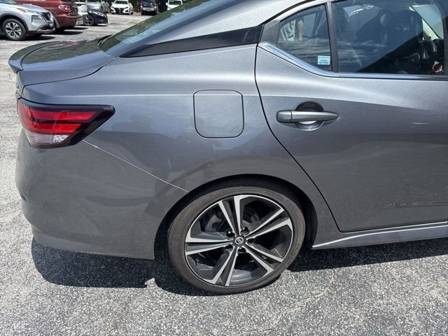 Used 2023 Nissan Sentra SR w/ Trunk Package FWD image 8