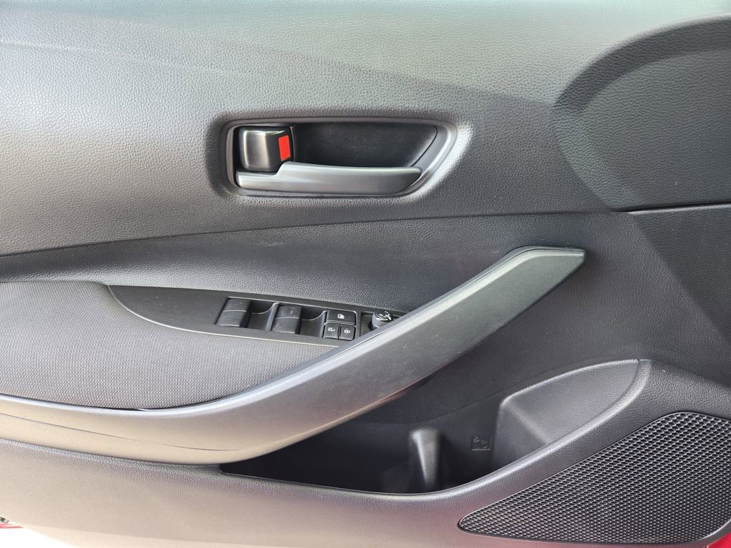 Used 2023 Toyota Corolla LE image 15