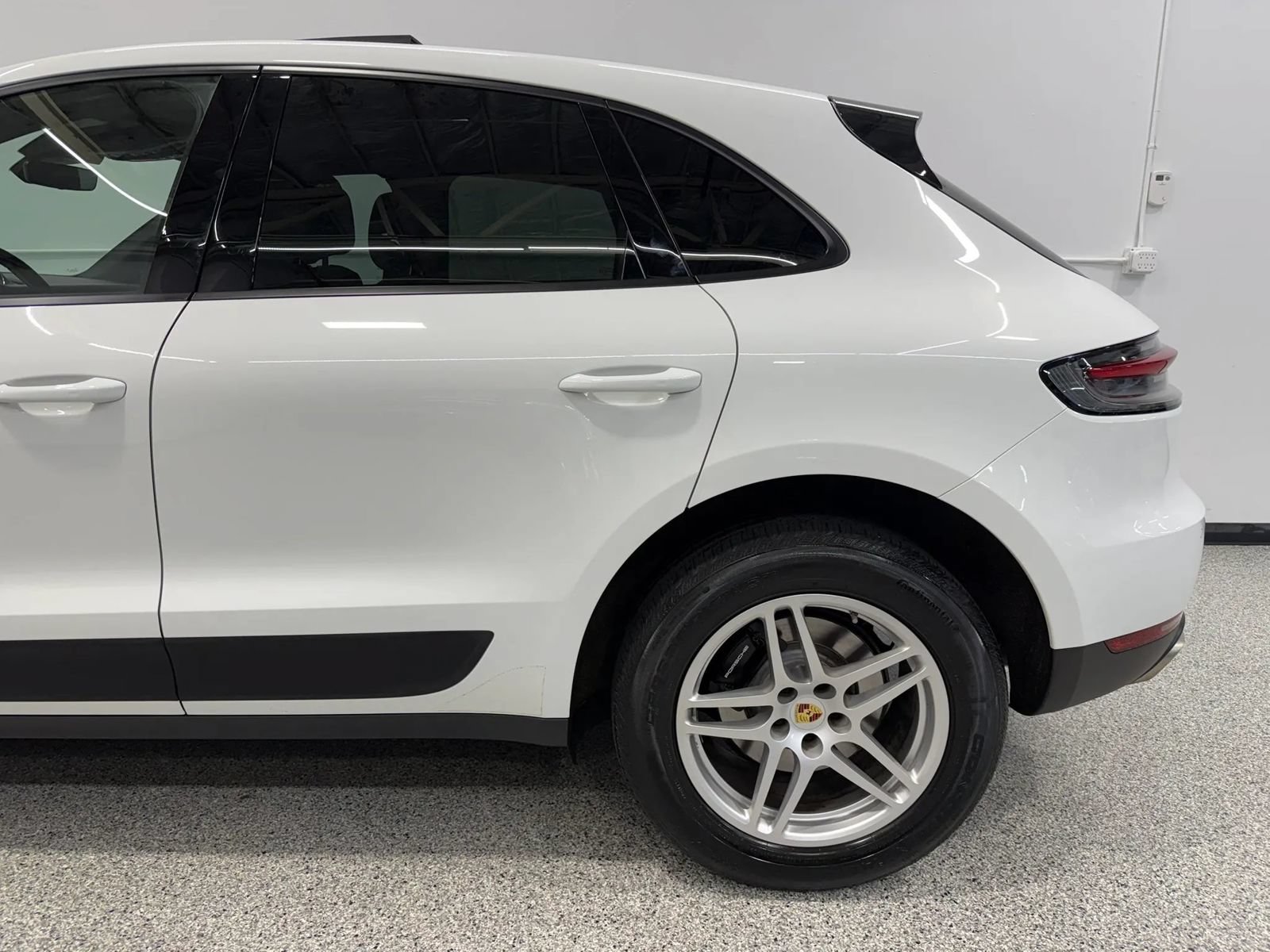 Used 2020 Porsche Macan AWD/4WD image 7