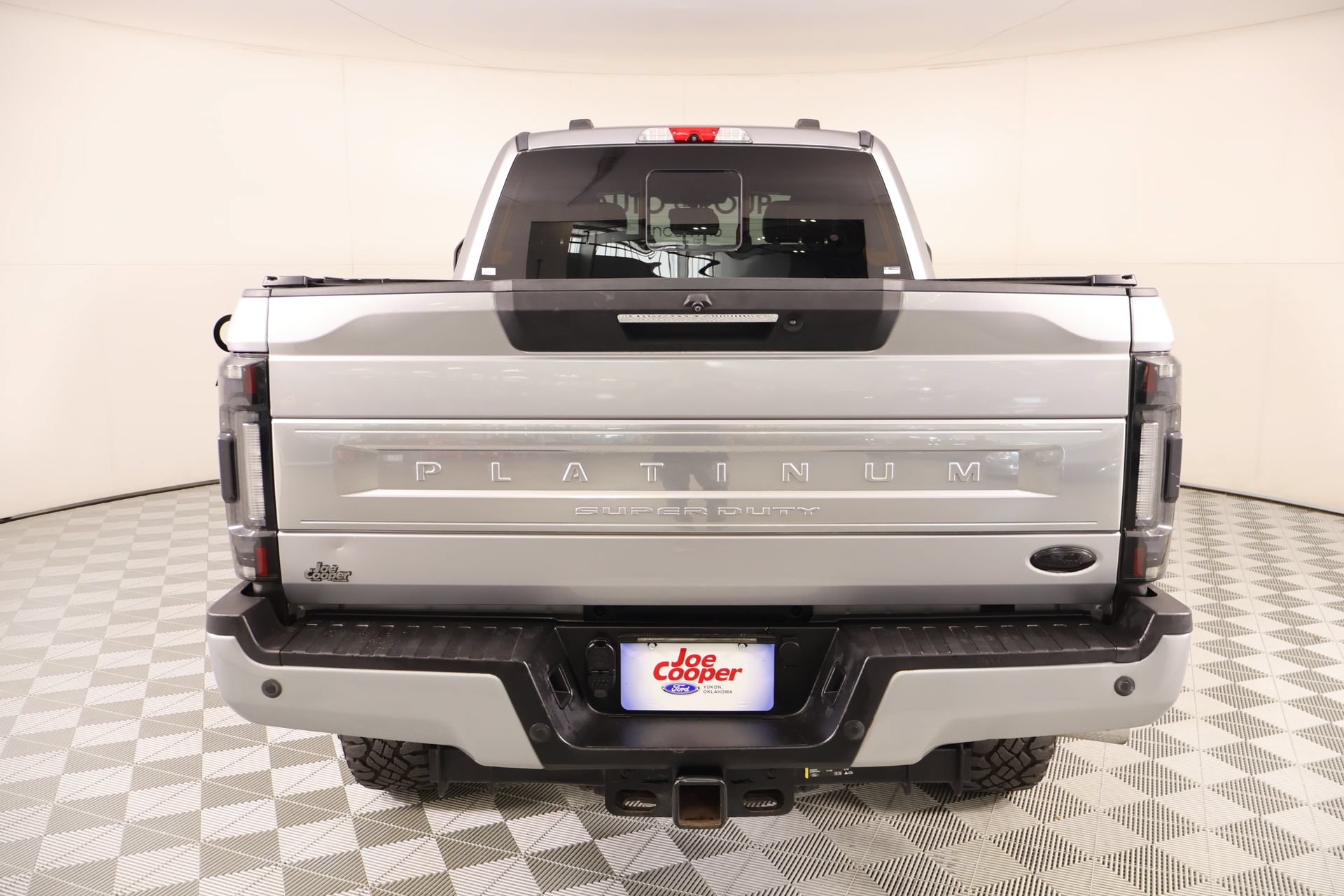 Used 2021 Ford F250 Platinum w/ Tremor Off-Road Package AWD/4WD image 23