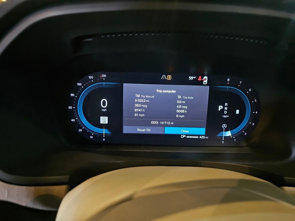 Certified 2025 Volvo V90 B6 Cross Country Plus AWD/4WD image 19