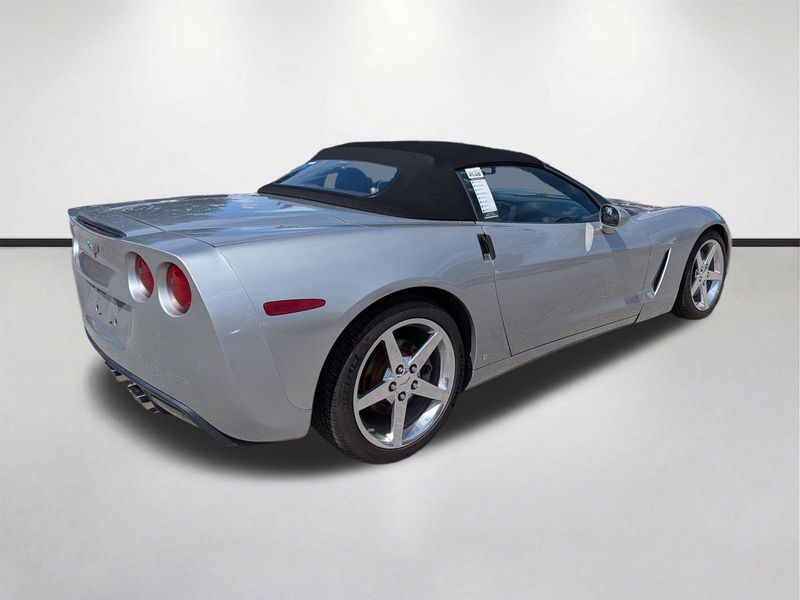 Used 2007 Chevrolet Corvette Convertible w/ Preferred Equipment Group RWD image 4