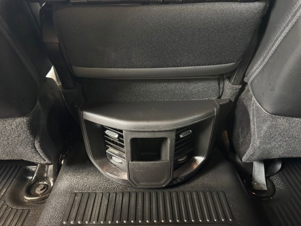 Used 2025 RAM 3500 Tradesman w/ Chrome Appearance Group image 17