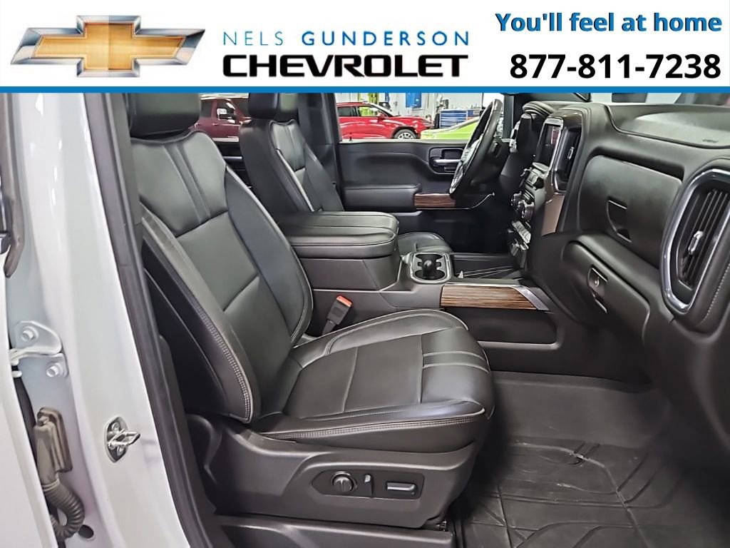 Used 2023 Chevrolet Silverado 3500 High Country w/ Safety Package II image 16