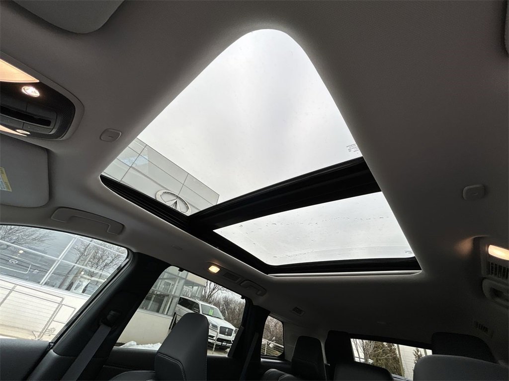 New 2026 INFINITI QX60 Luxe w/ Cargo Package image 15