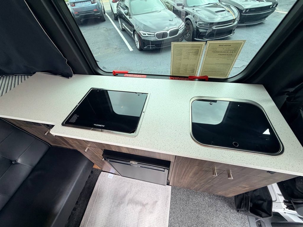Used 2019 Mercedes-Benz Sprinter 2500 image 34