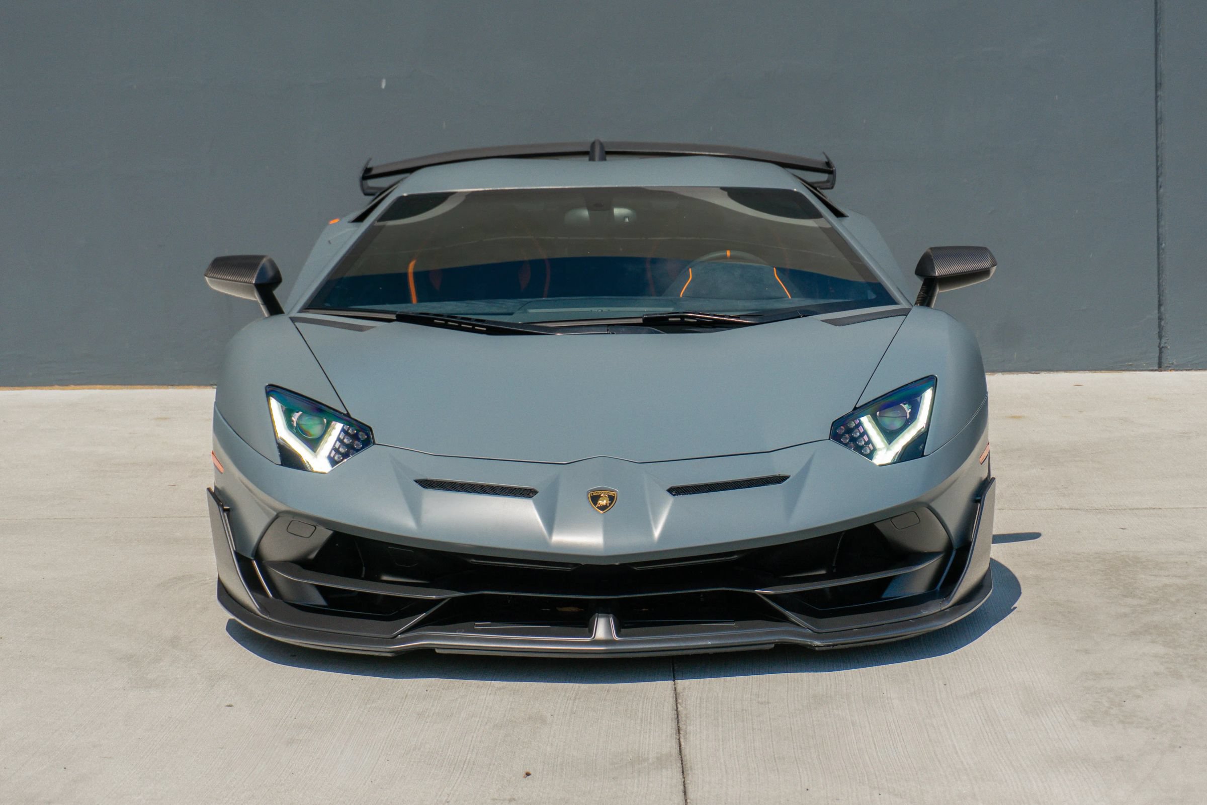 Used 2019 Lamborghini Aventador SVJ AWD/4WD image 5