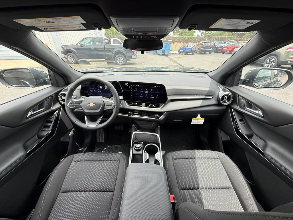 New 2027 Chevrolet Equinox LT FWD image 22
