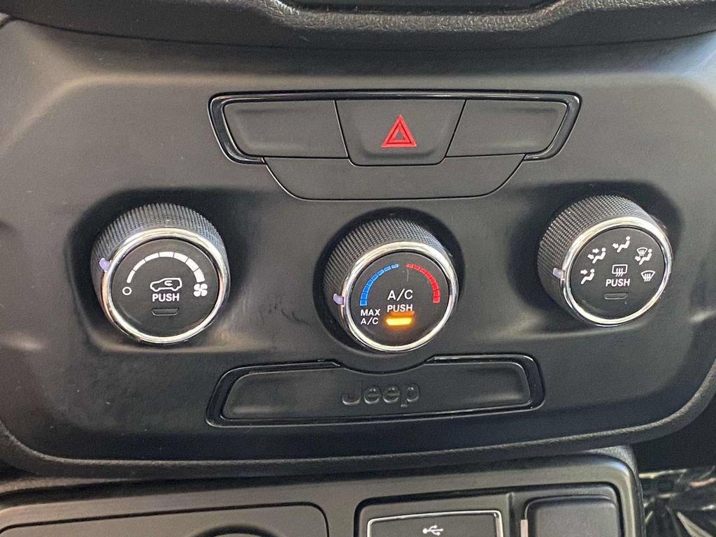 Used 2020 Jeep Renegade Sport AWD/4WD image 26