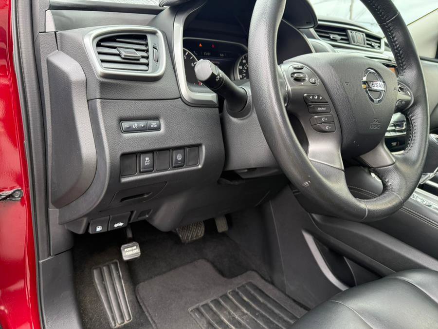 Used 2021 Nissan Murano SV w/ SV Special Edition Package image 13